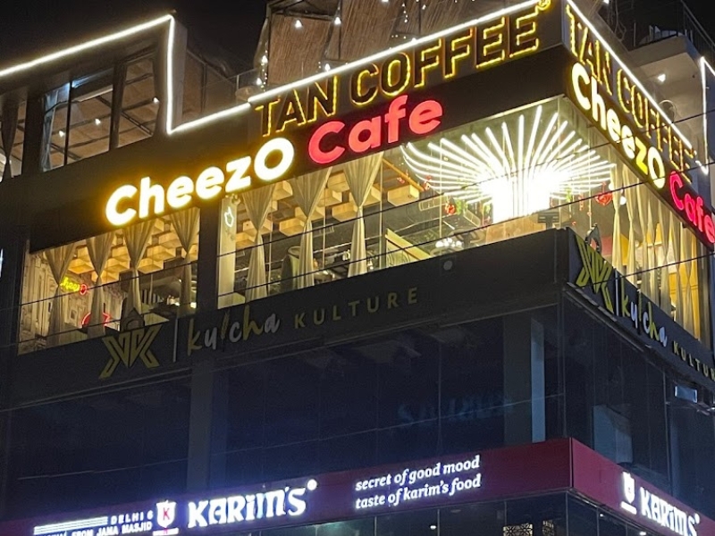 Cheezo Cafe