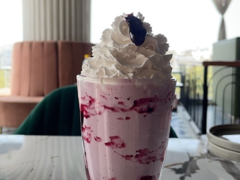 Cheezo Cafe