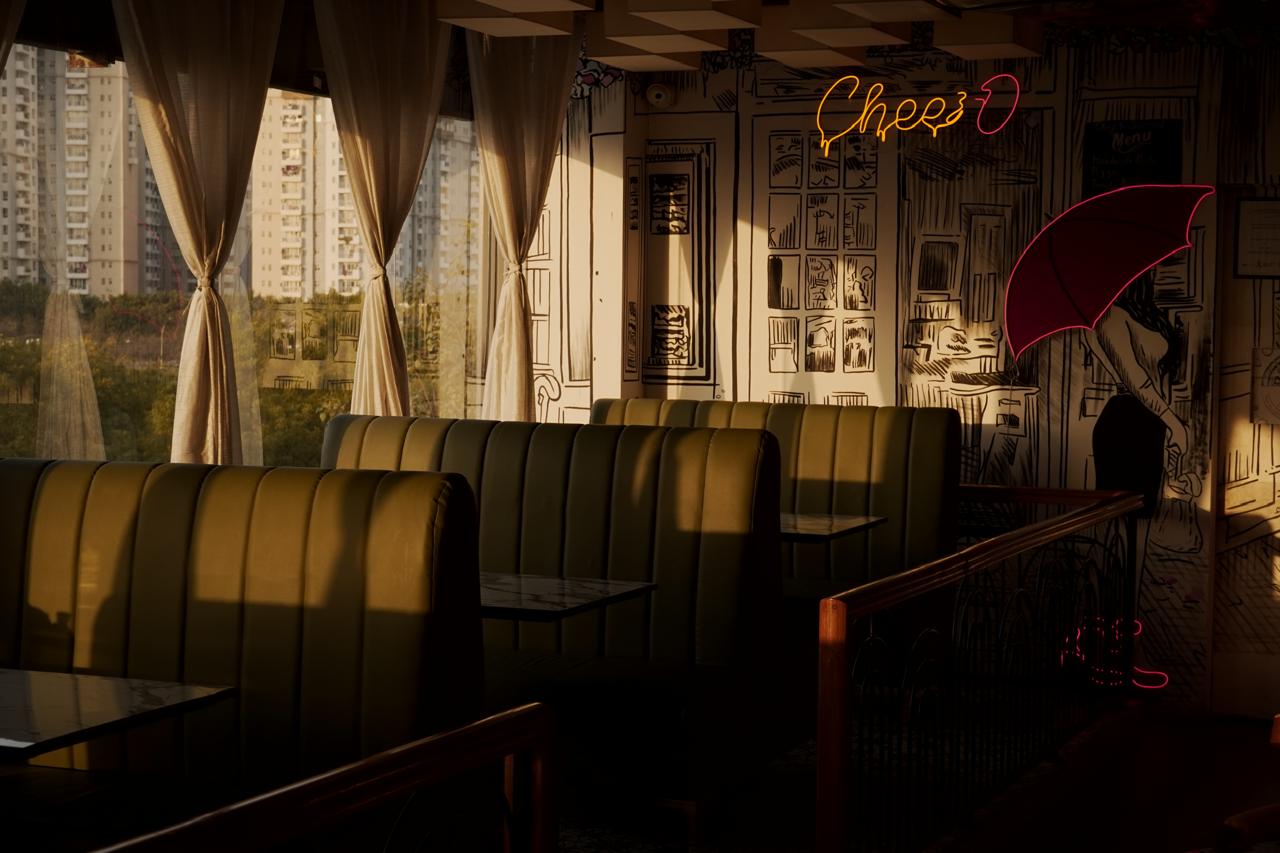 Cheezo Cafe